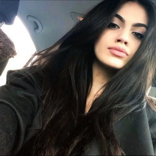 Аня Фролова